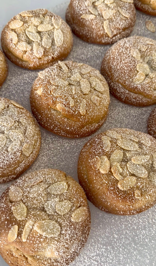 Almond Croissant Cookie