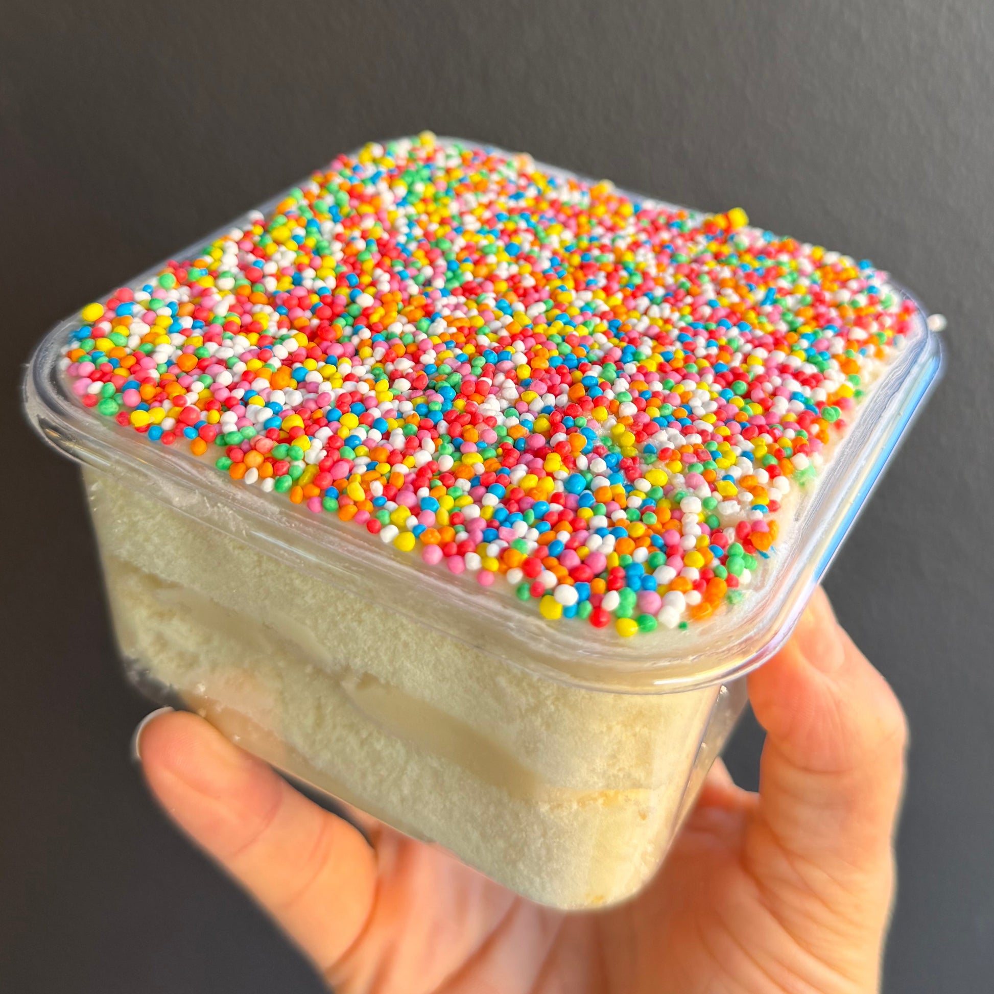 Viral dot cake 