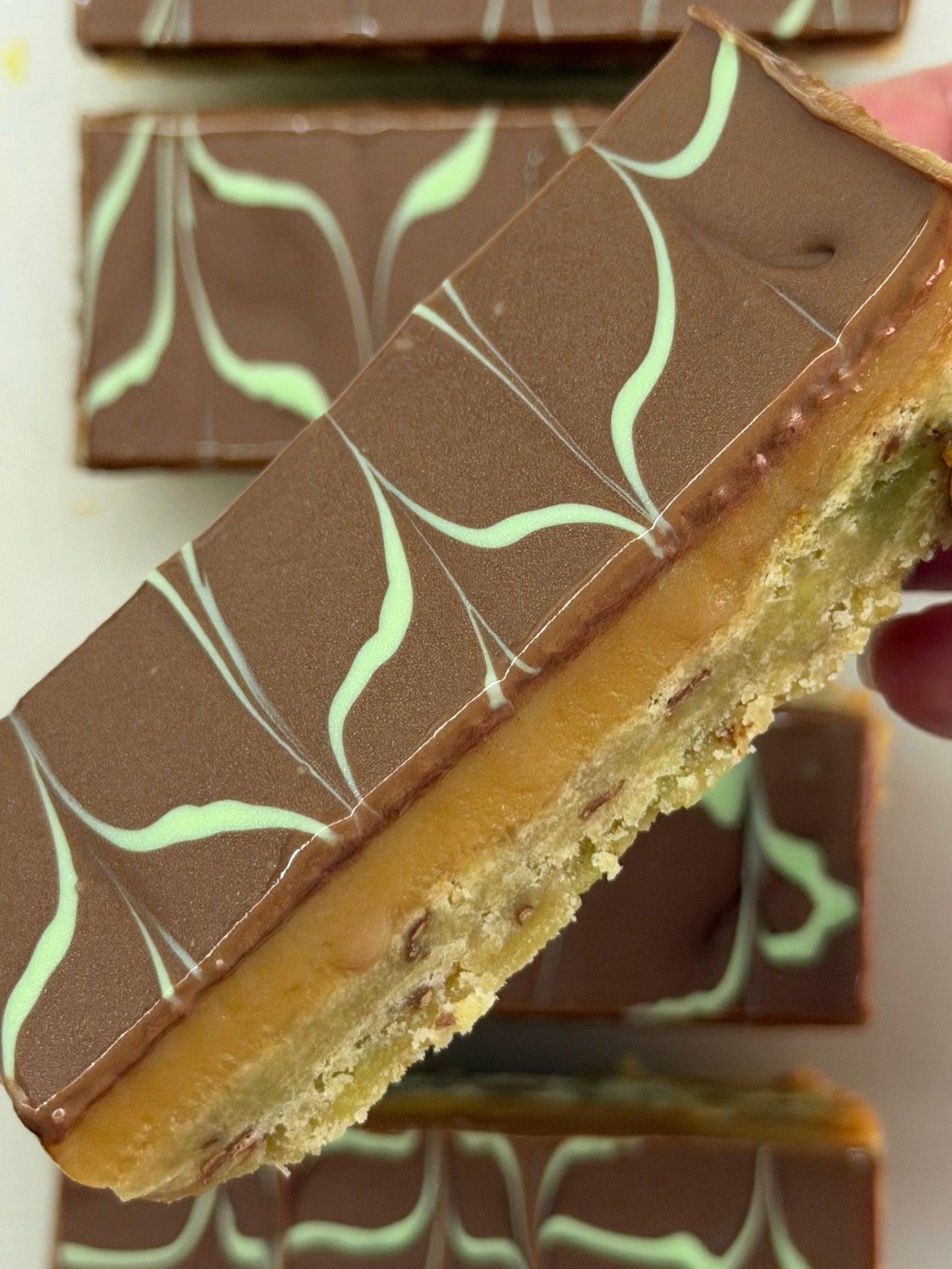 Aero Caramel Slice